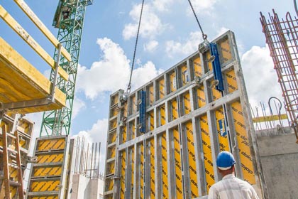 Die Bauarbeiten gehen z�gig voran.