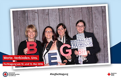 Eine Selfiebox sorgte 
                in den Pausen f&uuml;r Unterhaltung....