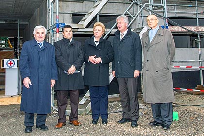 Oberin Morlock-Schick gemeinsam mit Herrn Alber und Herrn Rommel sowie Herrn Serra und Herrn Schmid.